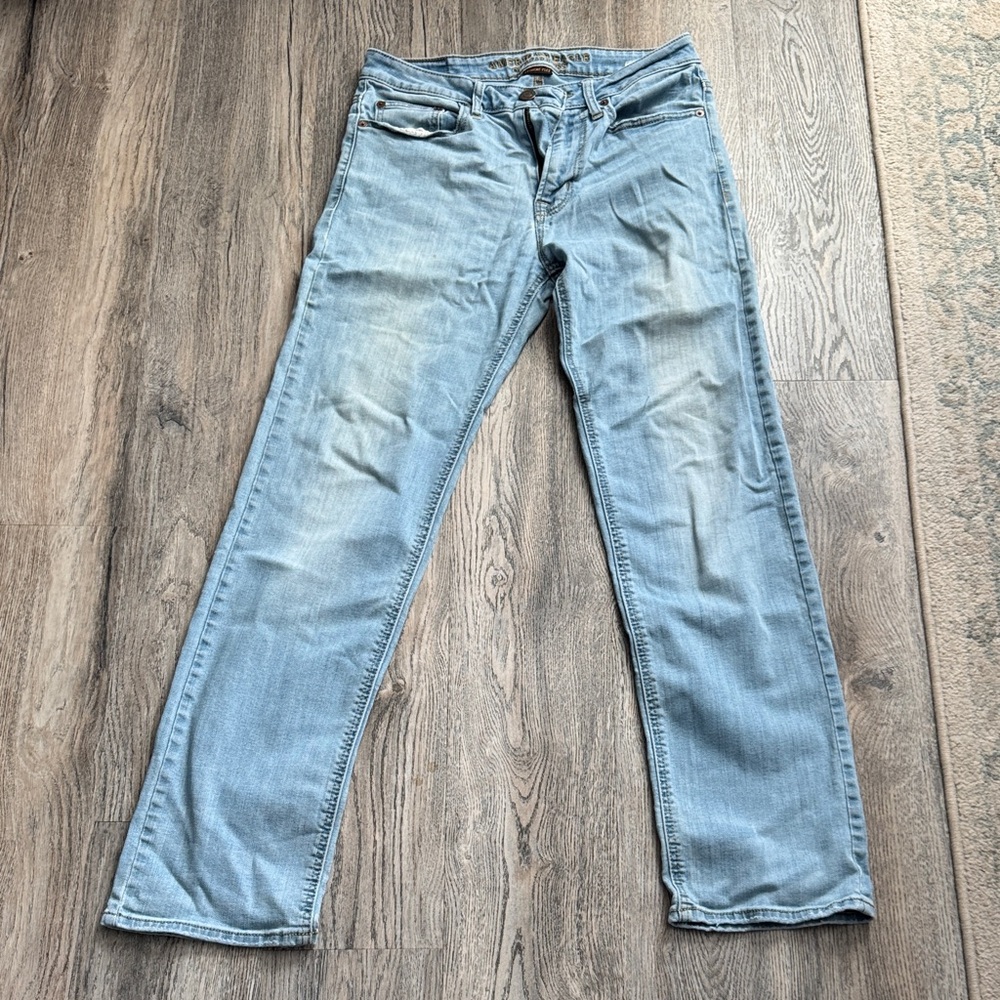 American Eagle Outfitters Light Blue Extreme Flex Jeans